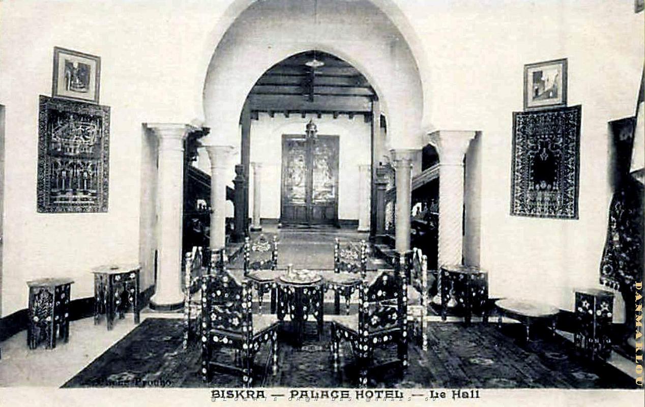 Biskra - Palace-Hotel - Hall.jpg